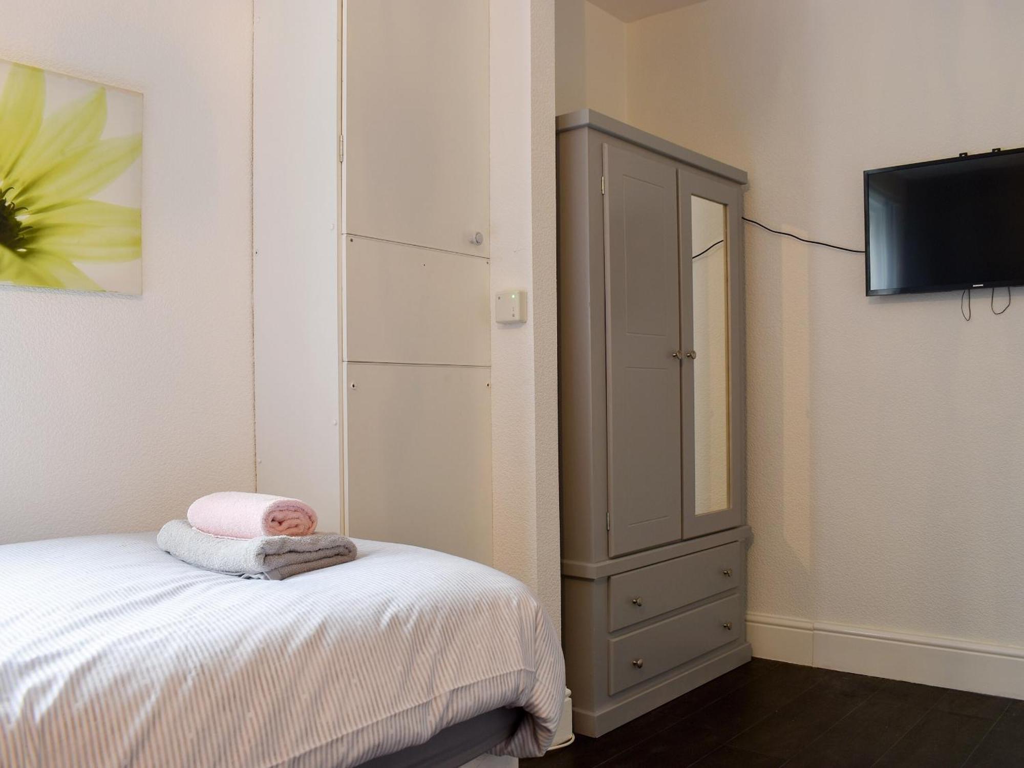 South Side Apartment Бридлингтън Екстериор снимка