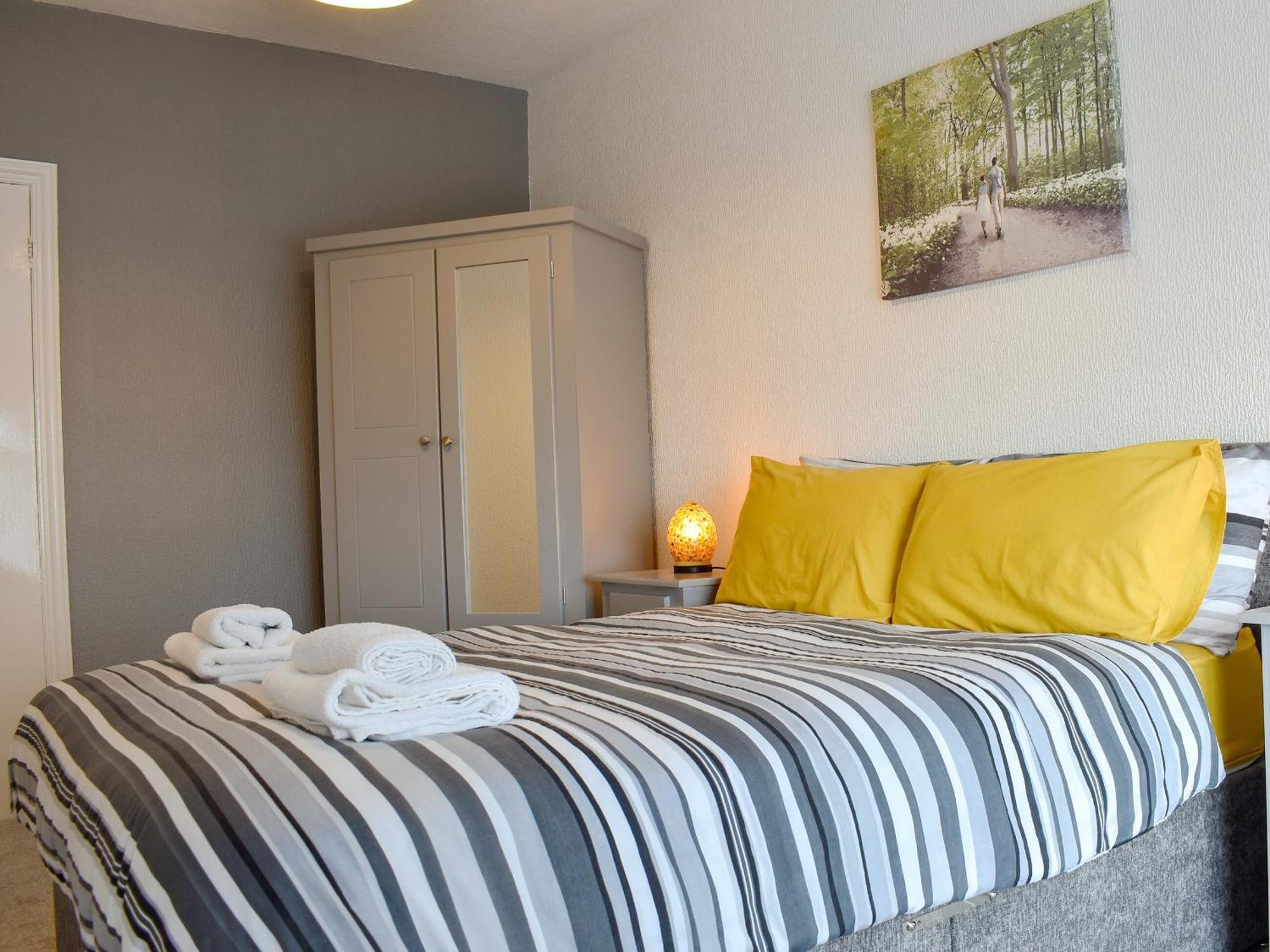 South Side Apartment Бридлингтън Екстериор снимка